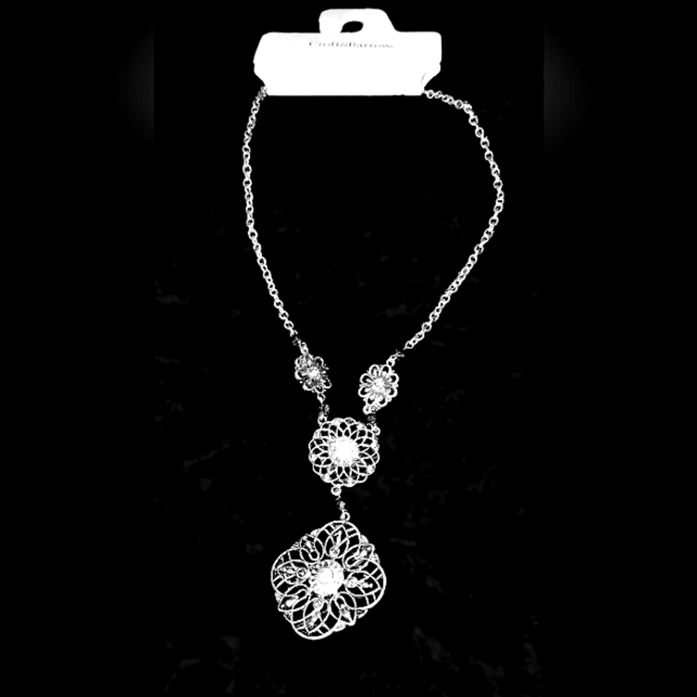 Craft and Barrow Necklace